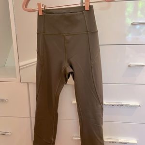 3/4 length Lululemon leggings in khaki
